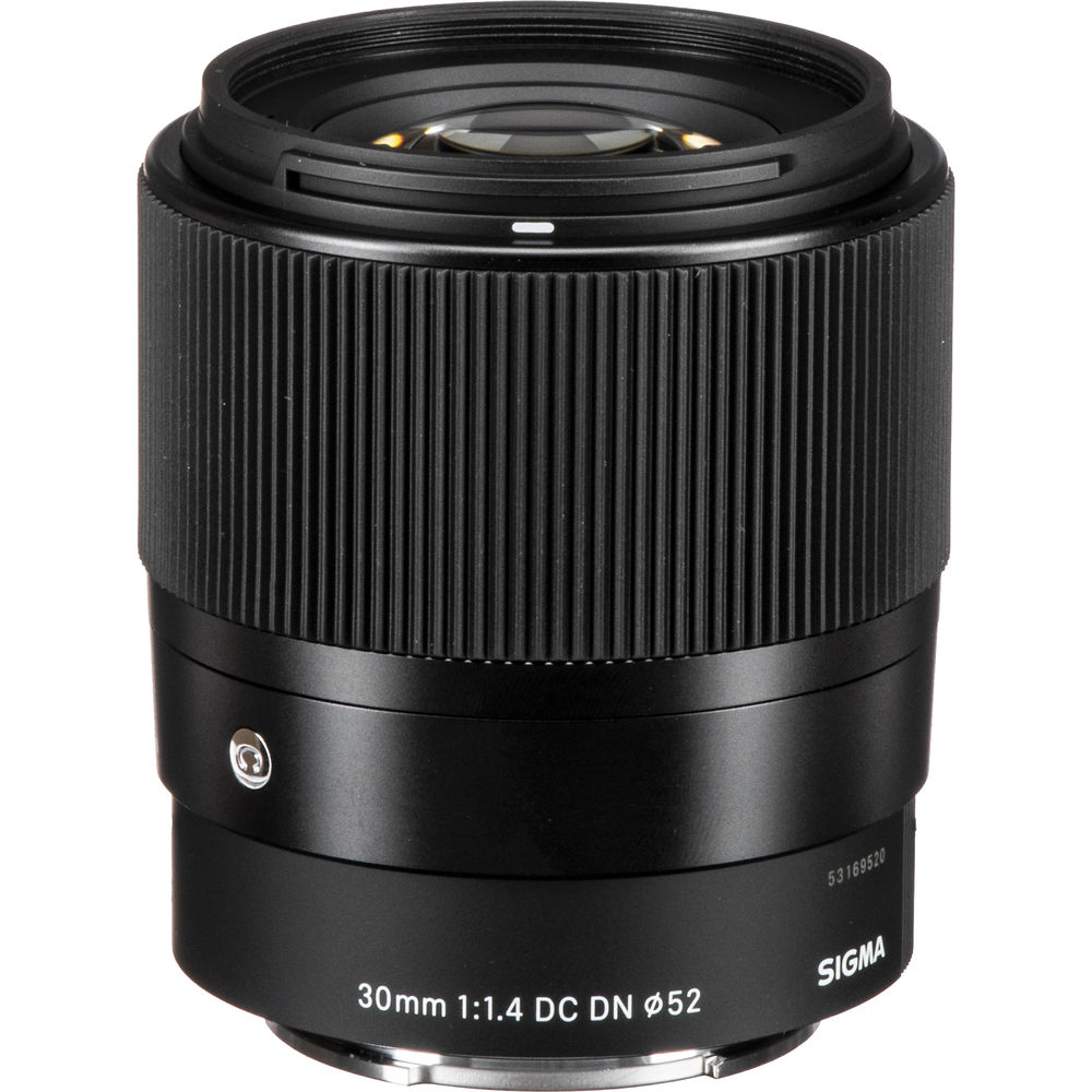 Lente Sigma Contemporary 30mm f/1.4 DC DN para Sony E