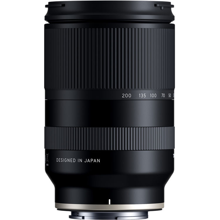 Lente Tamron 28-200mm f/2.8-5.6 Di III RXD para Sony E