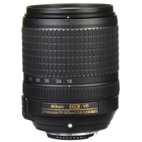 Lente Nikon AF-S DX NIKKOR 18-140mm f/3.5-5.6G ED VR (Open Box)