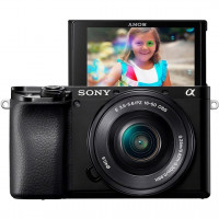 Câmera Sony Alpha a6100 Mirrorless com lente 16-50mm