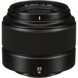 Lente FUJIFILM XC 35mm f/2 (Preta)