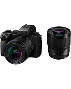 Câmera sem espelho Panasonic Lumix S5 IIX com kit de lentes de 20-60 mm e 50 mm