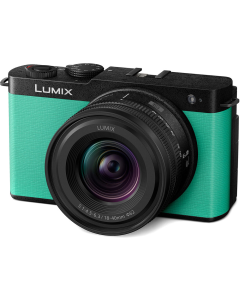Câmera Panasonic Lumix S9 Mirrorless com lente 18-40mm f/4.5-6.3 - Mint Green