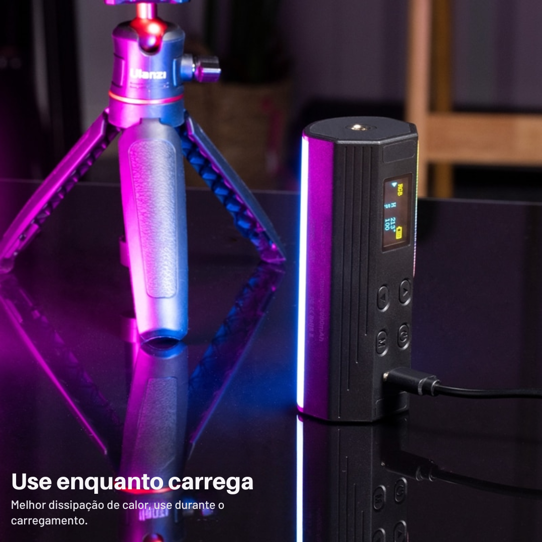 Luz de Vídeo RGB Ulanzi Compacta com Imãs Magnéticos