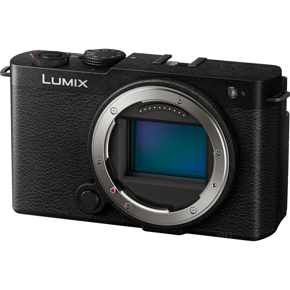 Câmera Panasonic Lumix S9 Mirrorless com lente 18-40mm f/4.5-6.3 - Black